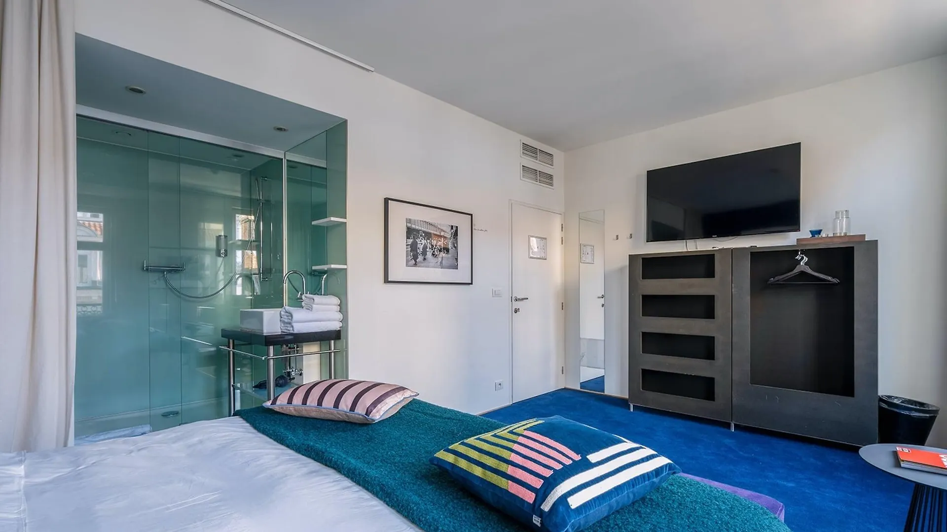 Smartflats - Pacific Brussels Hotel 3*,  Belgium