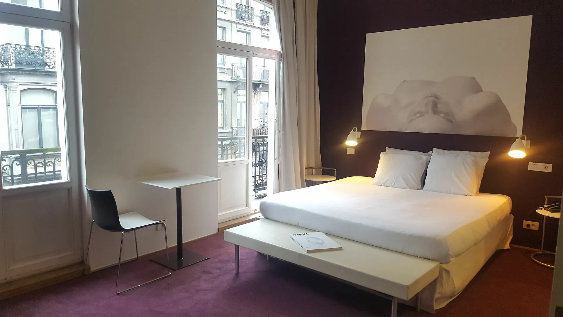 Smartflats - Pacific Brussels Otel 3*,